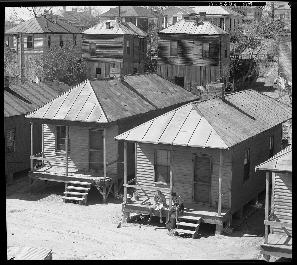 View in Negro quarter. Vicksburg, Mississippi, 1936